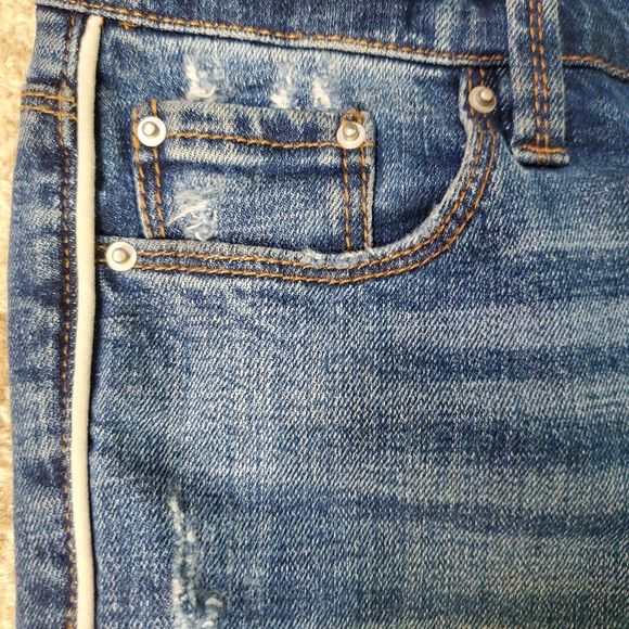 Blue Revival Blue Distressed Raw Hem Cropped Jeans with Piping Detail Size 26 - Picture 2 of 10
